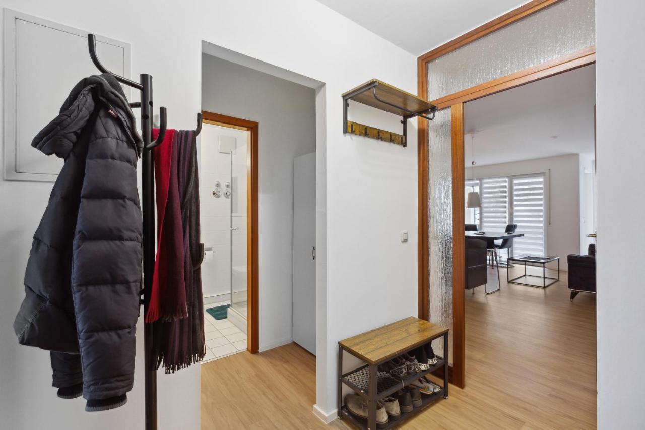 Eindrucksvolle Zwei-Zimmer-Wohnung Mit Balkon Und Grosser Kueche Leipzig Luaran gambar